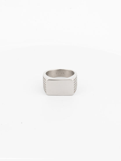 PETAR RING | Silver